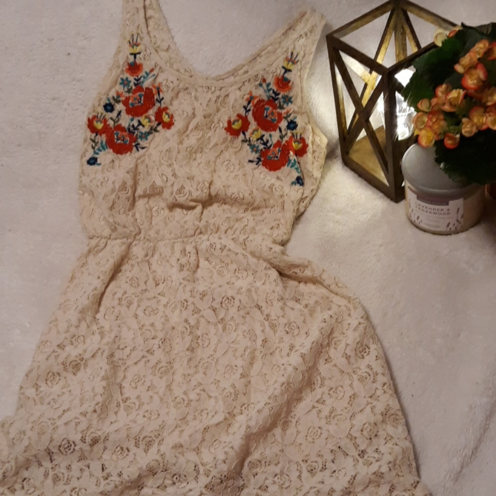 Xhilaration dress so adorable!!!